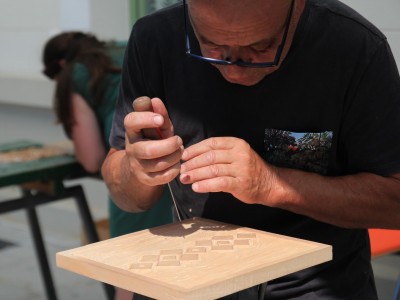 Start-up into tradition - wood-carver workshops 22-23.08.2020-warsztaty-snycerskie-22-23.08.2020-047.JPG
