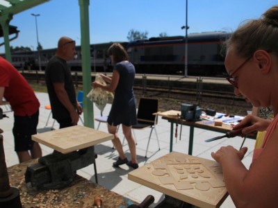 Start-up into tradition - wood-carver workshops 22-23.08.2020-warsztaty-snycerskie-22-23.08.2020-085.JPG