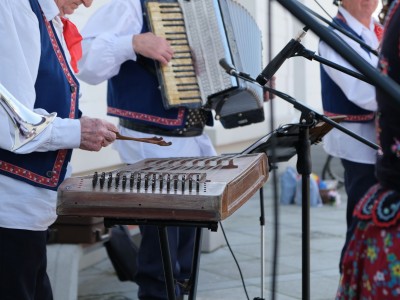 Święto ulicy Kolejowej 20.05.2023-020.jpg