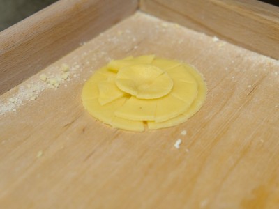 Warsztaty faworków i róż karnawałowych 01.02.2026-DSCF6678.JPG