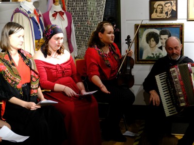 Wieczór andrzejkowy w Etnocentrum 29.11.2025-DSCF6441.jpg